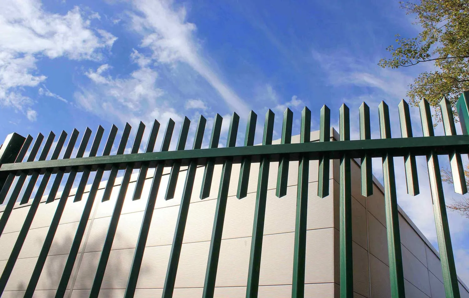 Why Choose Homestead As Your Security Fencing Installers?